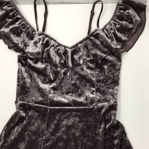 American eagle crushed velvet dress
